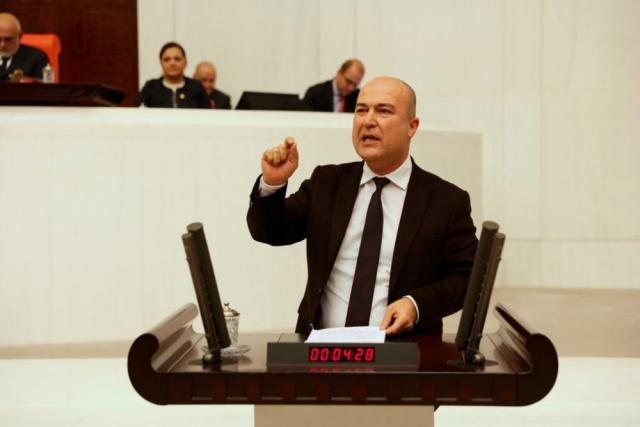 البرلماني التركي المعارض مراد باقان