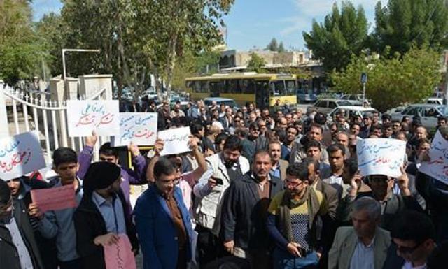 الأمن الإيراني يفض تظاهرة للتضامن مع محافظة الأهواز