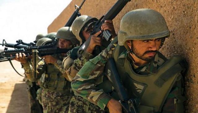 الجيش الأفغاني يحظر من عواقب وخيمة حال سقوطه أمام طالبان