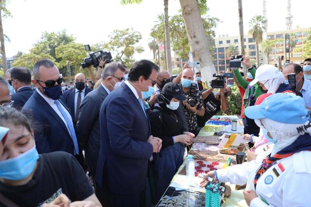 التعليم العالى: تطعيم مليون طالب من منتسبى الجامعات بلقاح كورونا