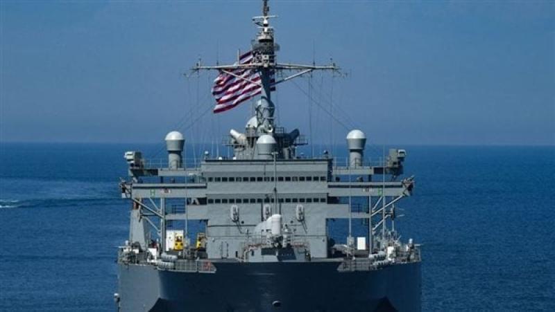 البحرية الأمريكية تحبط عملية تهريب أسحلة من إيران إلى اليمن