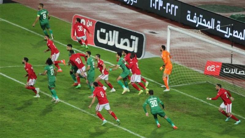 تعادل سلبي بين الأهلي والمصري بعد 20 دقيقة في الدوري الممتاز