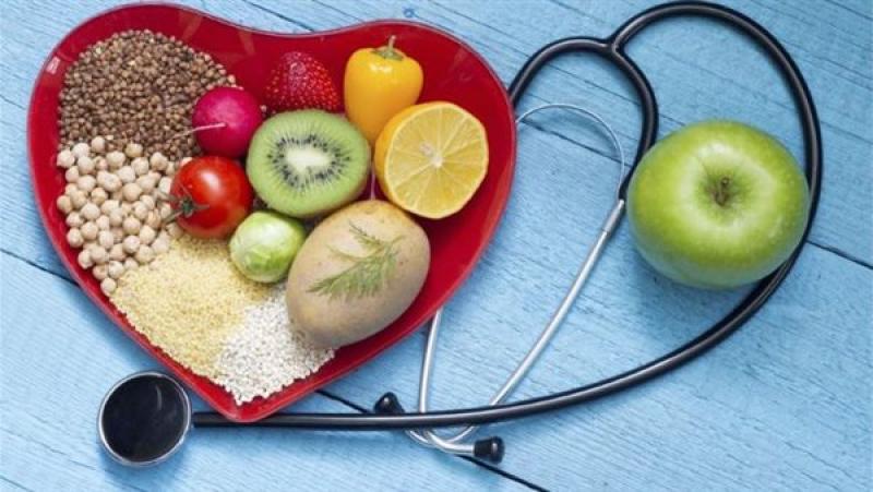 دراسة: تناول الطعام أثناء الانفعال مرتبط بتلف القلب