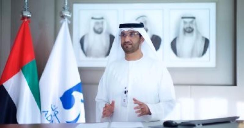 وزير الصناعة الإماراتي يؤكد أهمية تطبيق نهج شامل لمواجهة التغير المناخي