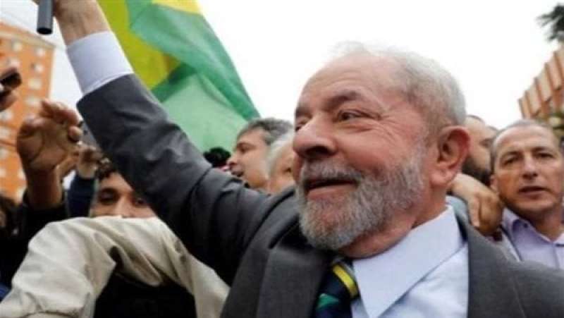 البرازيل.. لولا دا سيلفا يعفي 40 عسكريا من طاقم أمن القصر الرئاسي