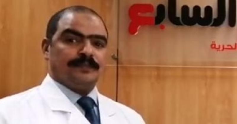 الدكتورمصطفى محمدى رئيس المركز القومى للتطعيمات بفاكسيرا