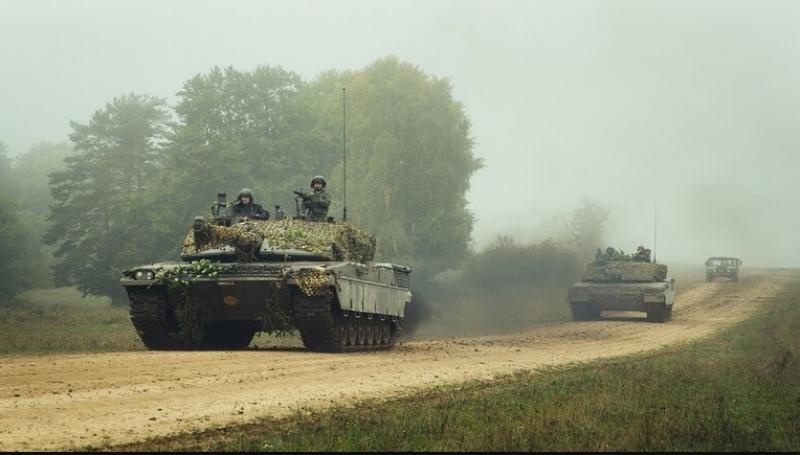 إيطاليا: لن نرسل الدبابات إلى أوكرانيا