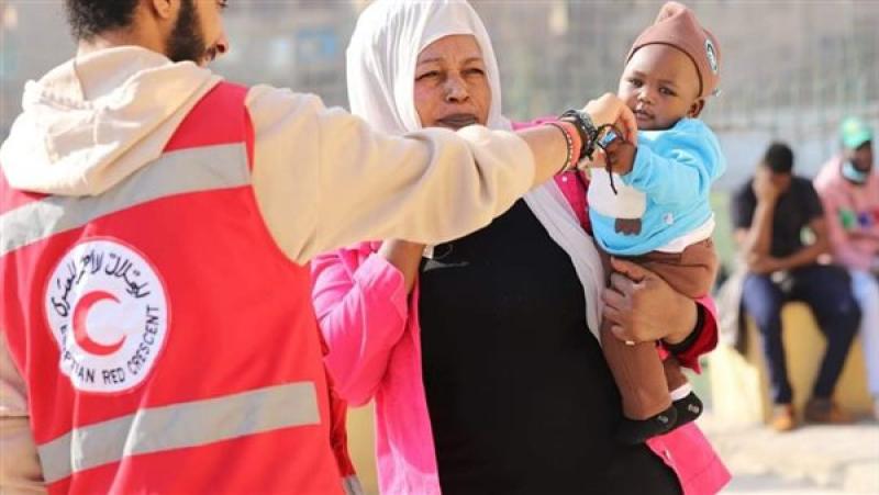 «الهلال الأحمر» تطلق قافلة طبية شاملة بالقاهرة