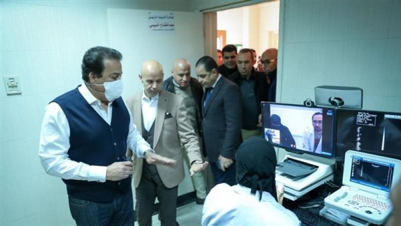 وزير الصحة يوجه بإنشاء مبانٍ جديدة ورفع كفاءة غرف الإقامة الداخلية بمستشفى الحسينية
