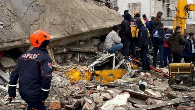 الصحة السورية: ارتفاع حصيلة ضحايا الزلزال إلى 538 وفاة و1353 إصابة