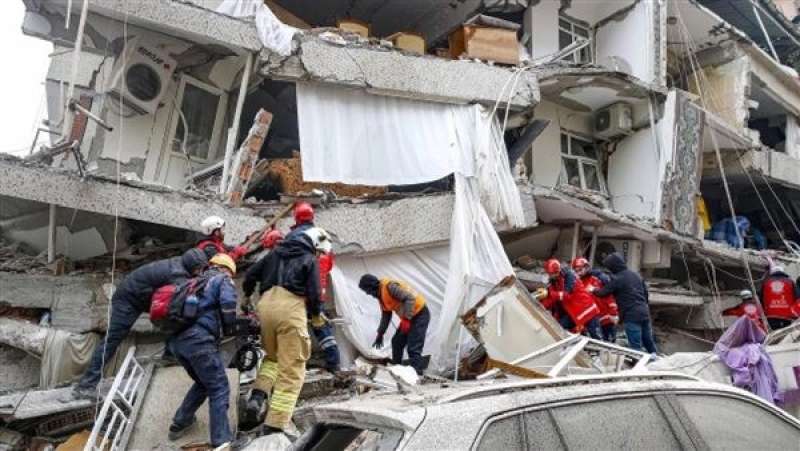 ارتفاع عدد ضحايا الزلزال في تركيا إلى 5434 قتيلا وأكثر من 31 ألف جريح