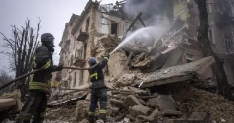 ”روسيا اليوم”: أوكرانيا تقصف بلدة ”بوكروفسكوي” بـ6 صواريخ ”هيمارس”