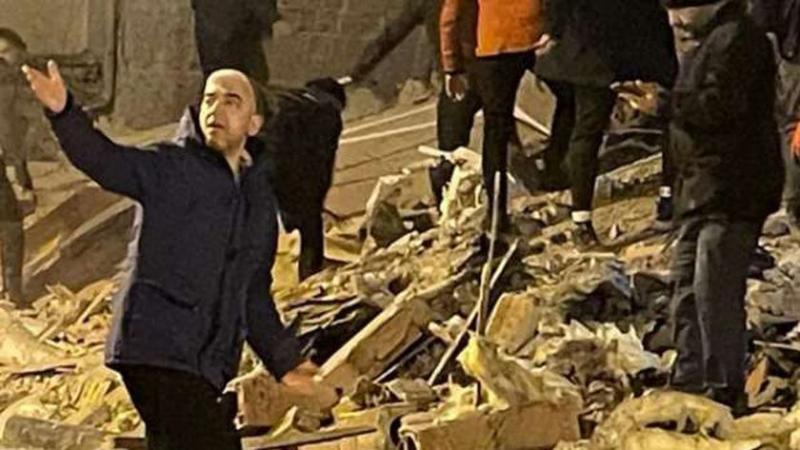 إدارة الكوارث والطوارئ التركية: ارتفاع ضحايا الزلزال إلى 17134 شخصا