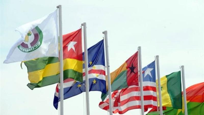 مالي وغينيا وبوركينا فاسو تطلب إنهاء تعليق عضويتها في مجموعة غرب إفريقيا