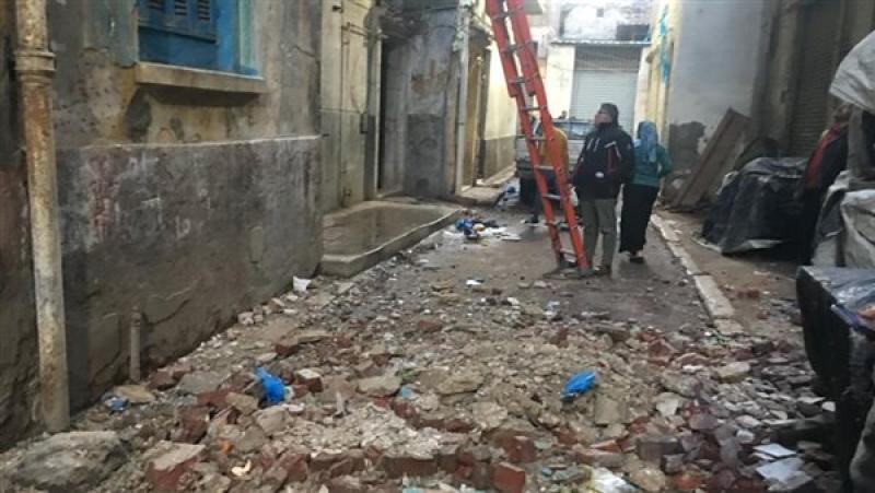 انهيار شرفة عقار بمنطقة اللبان بالإسكندرية دون إصابات