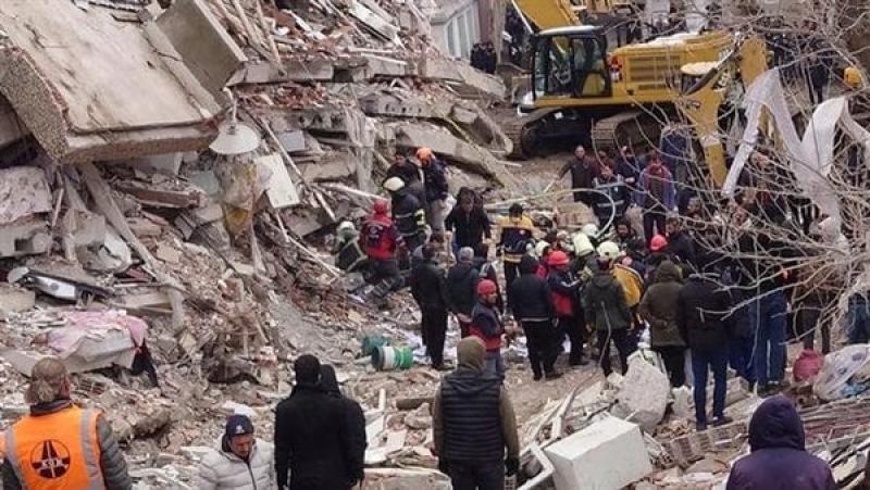 تركيا تخصص 5 مليارات دولار لجهود الإغاثة جراء الزلزال
