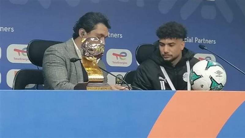 احمد حسن،فيتو