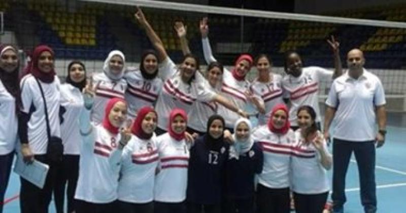 سيدات الطائرة بنادى الزمالك