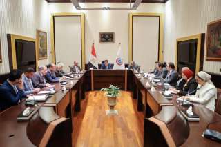 وزير الصحة يؤكد أهمية دور...