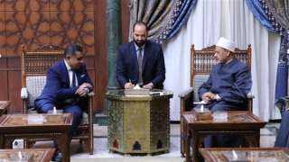 شيخ الأزهر: الدين قادر على...