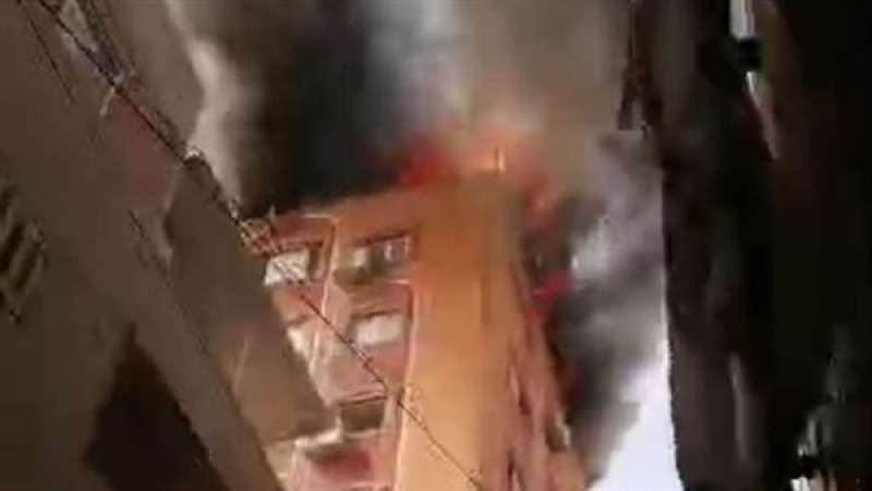 السيطرة على حريق بالطابق الأخير في كنيسة العذراء والأنبا إبرام بالزاوية الحمراء