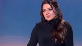 مكنش معايا إلا 200 جنيه.....
