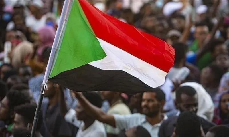 الجيش السوداني يسيطر على مقر قوات الدعم السريع.. ”في الطريق لإنهاء التمرد”