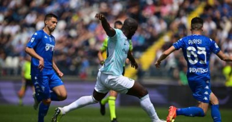 إنتر ميلان يعود للانتصارات فى الدوري الإيطالي بثلاثية أمام إمبولي.. فيديو