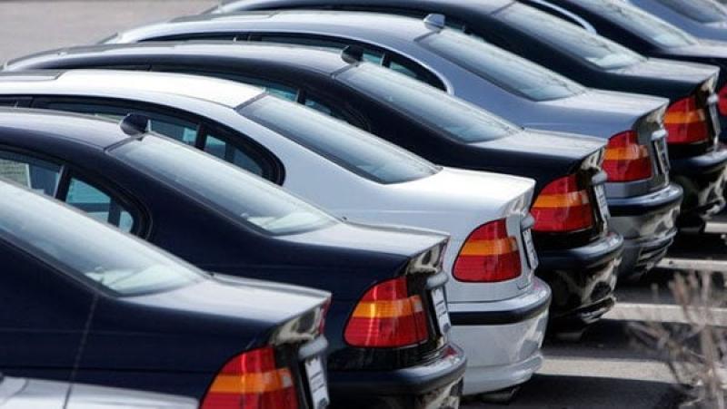 ”الإحصاء”: واردات السيارات تتراجع لـ173 مليون دولار