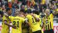 موسم دراماتيكي يقرب دورتموند من...