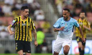 الاتحاد يتعادل سلبياً أمام الطائي...