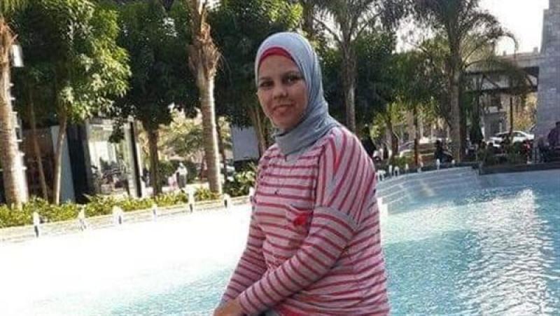 تشييع جنازة المهندسة رانيا ضحية الطقس السيئ بالعاشر من رمضان