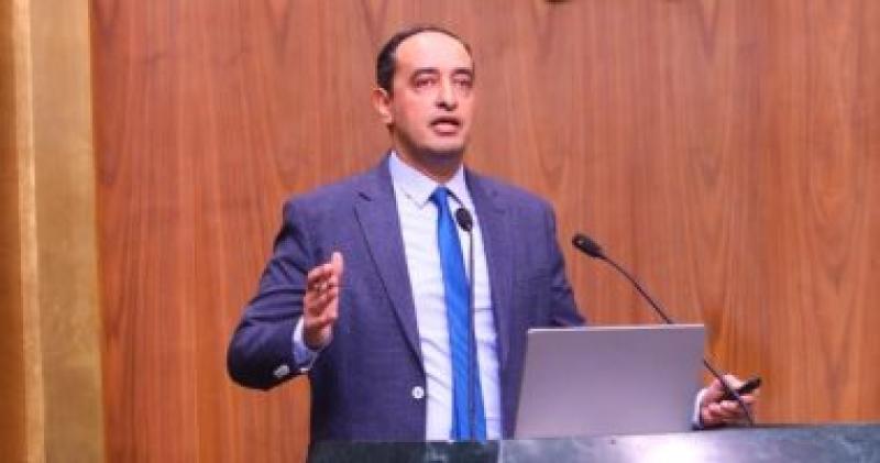 عمرو عثمان مساعد وزير التضامن