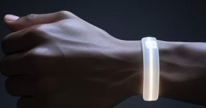 سوار ذكى - أرشيفية