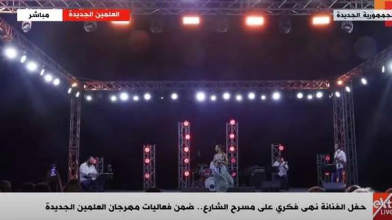 الفنانة نهى فكري