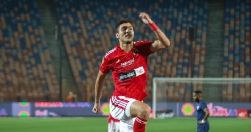 محمد شريف مهاجم الاهلى