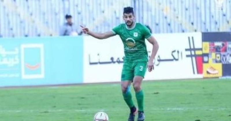 عماد أبو بكر لاعب المصري السابق والمقاولون العرب