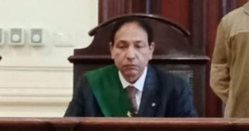 المستشار محمد عبد الحميد الخولي رئيس المحكمة