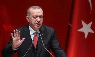 أردوغان يوقع على طلب انضمام...