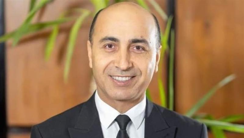 الدكتور إلهامي ترابيس رئيس جامعة دمنهور، فيتو