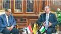 السفير الفلسطيني: شلل كامل في...