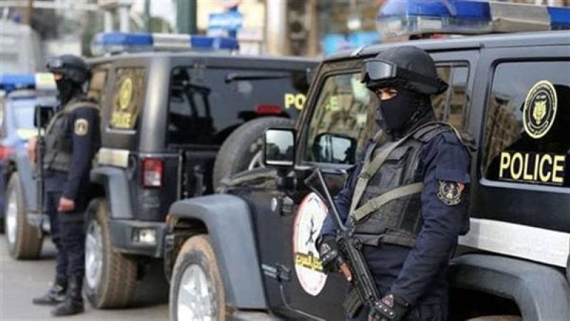 مصدر أمنى يكشف حقيقة تعدي شرطي على شخص