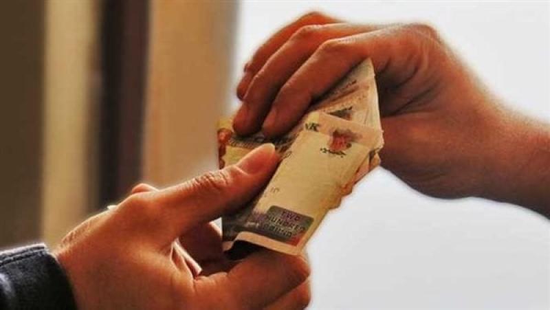 حبس مسئول باحدى الهيئات الحكومية لطلب رشوة