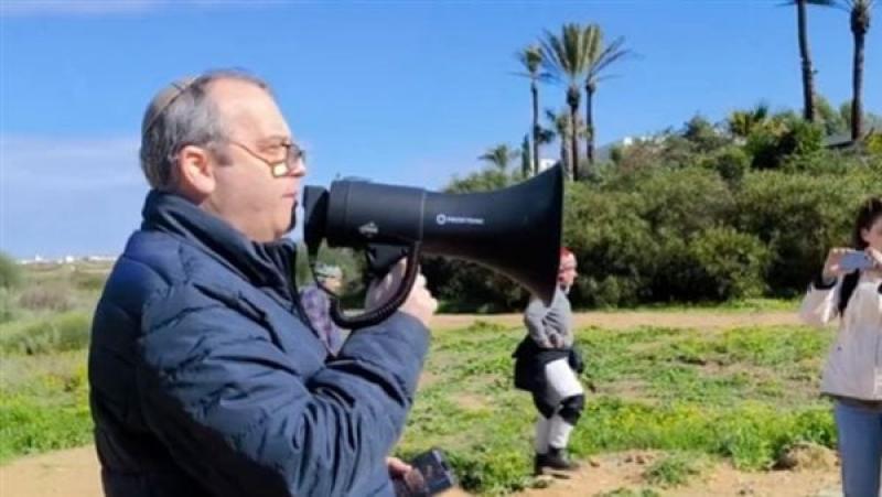 عاجل.. عضو بالكنيست أمام منزل نتنياهو: إسرائيل لا تستطيع تحمل رئيس وزراء جبان