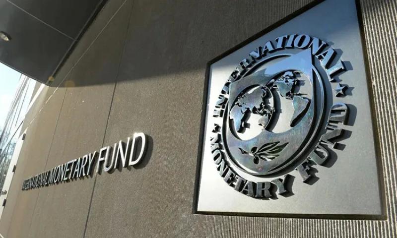خبير مصرفي يكشف الموقف الأخير من مفاوضات صندوق النقد الدولي مع مصر