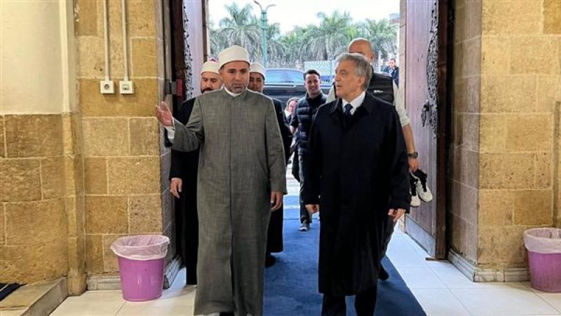 رئيس تركيا السابق يزور الجامع الأزهر اليوم