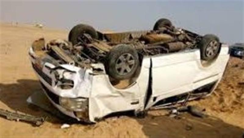 استعجال التقرير المروري في مصرع وإصابة 21 آخرين إثر انقلاب ميكروباص على الطريق الصحراوي