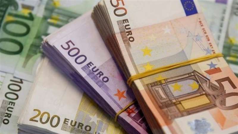 استقرار سعر اليورو مقابل الجنيه بالبنك المركزي مساء اليوم الخميس 11-4-2024