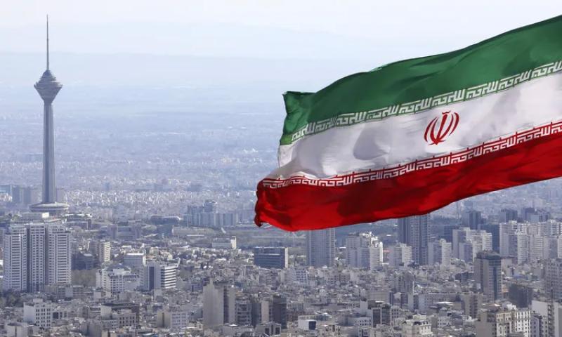إعلام أمريكي: إيران قد تشن هجومًا مباشرًا على إسرائيل في غضون ساعات