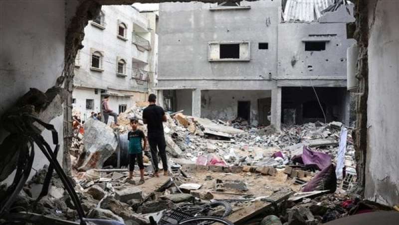 المكتب الإعلامى فى غزة يدين ارتكاب الاحتلال جرائم جديدة شمال النصيرات